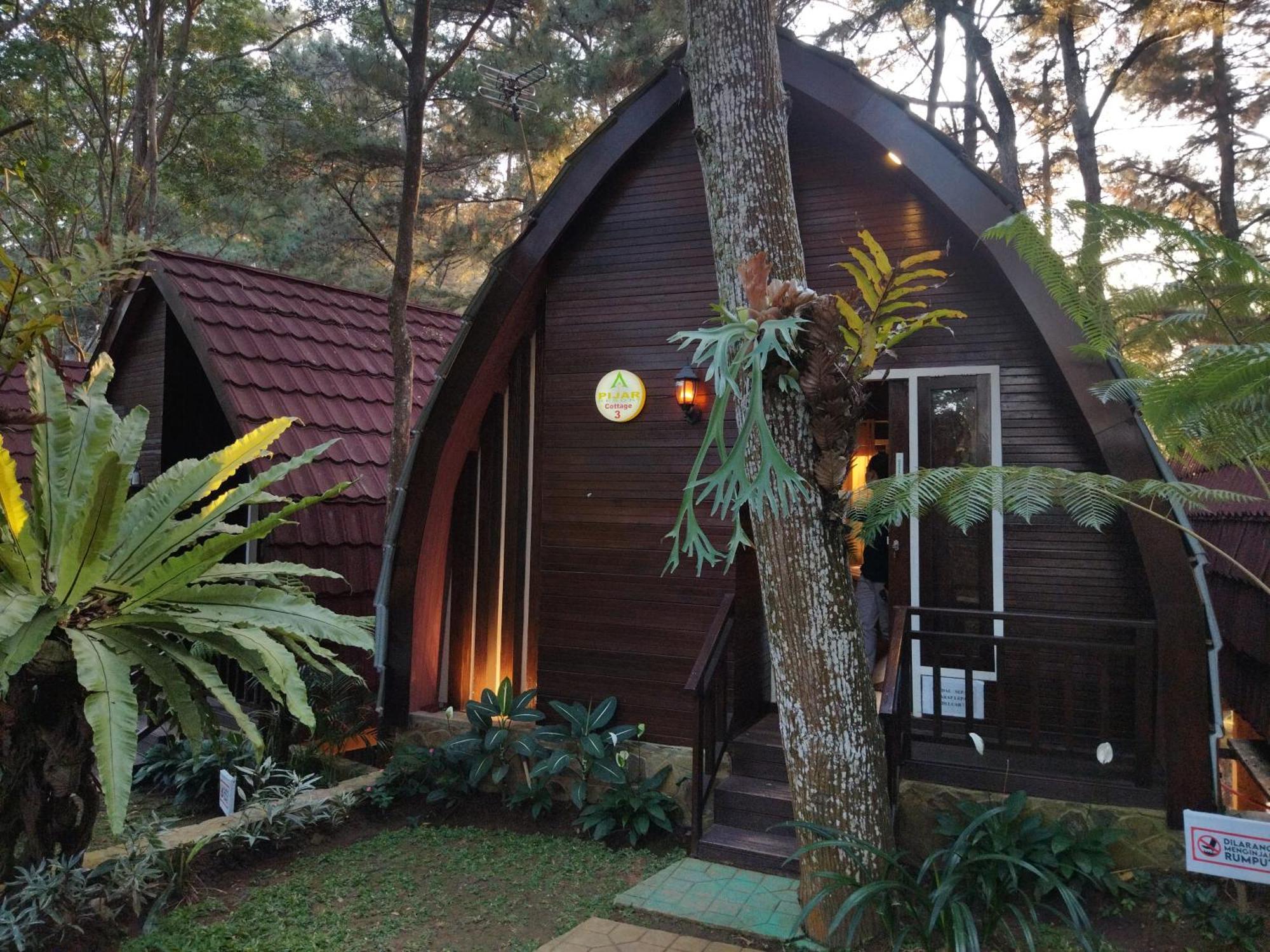 Pijar Resort Powered By Cocotel Kudus 외부 사진